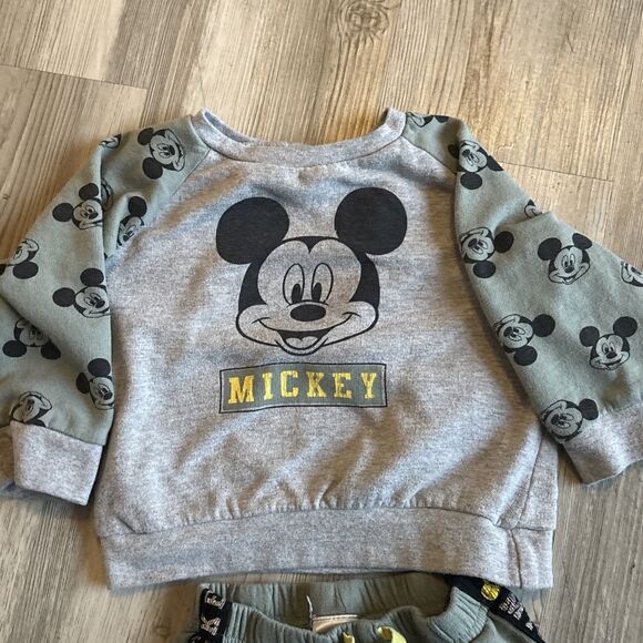 Vintage Disney Baby Mickey Jogger Set Size 24 Months - Picture 3 of 10